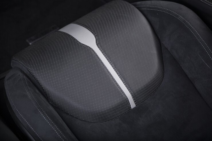 globinsko čiščenje avta žeje pri komendi.