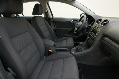 notranje globinsko čiščenje avtomobila.